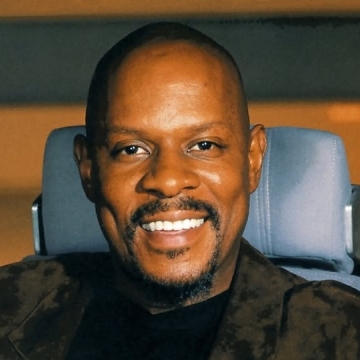 Avery Brooks