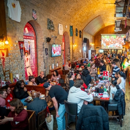Rutgers alumni homecoming event in London big crowd